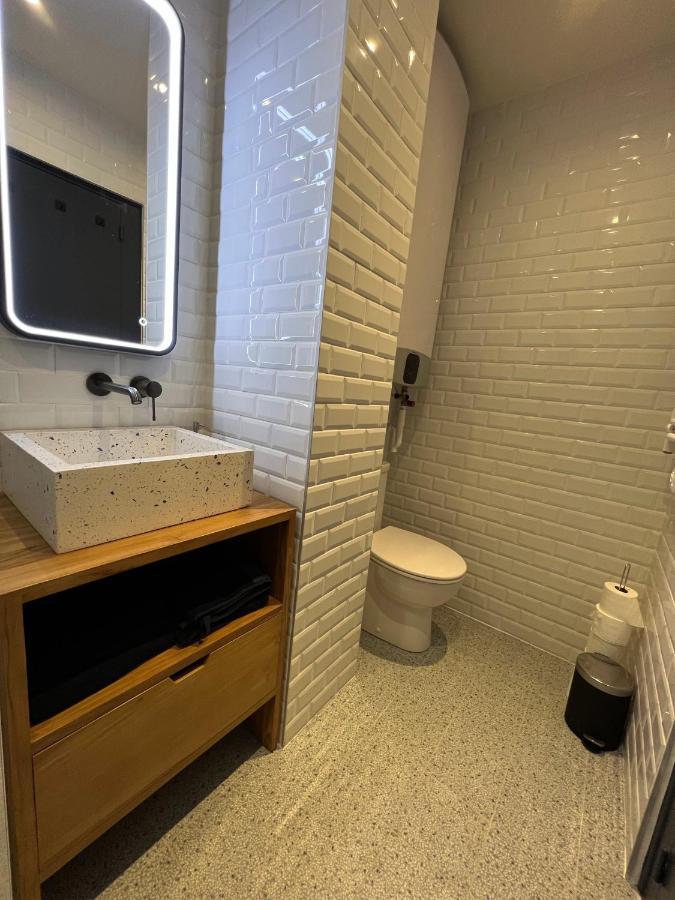 Bright Apt 70M2 In Bayeux Historic Center W Pkg ภายนอก รูปภาพ