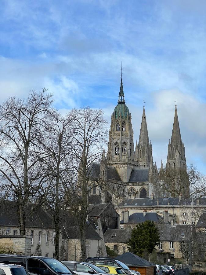 Bright Apt 70M2 In Bayeux Historic Center W Pkg ภายนอก รูปภาพ